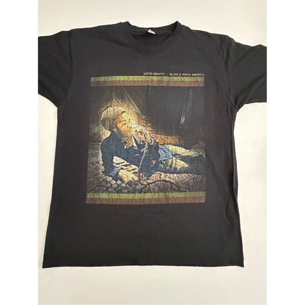 Official Lenny Kravitz Black & White America graphic T-shir